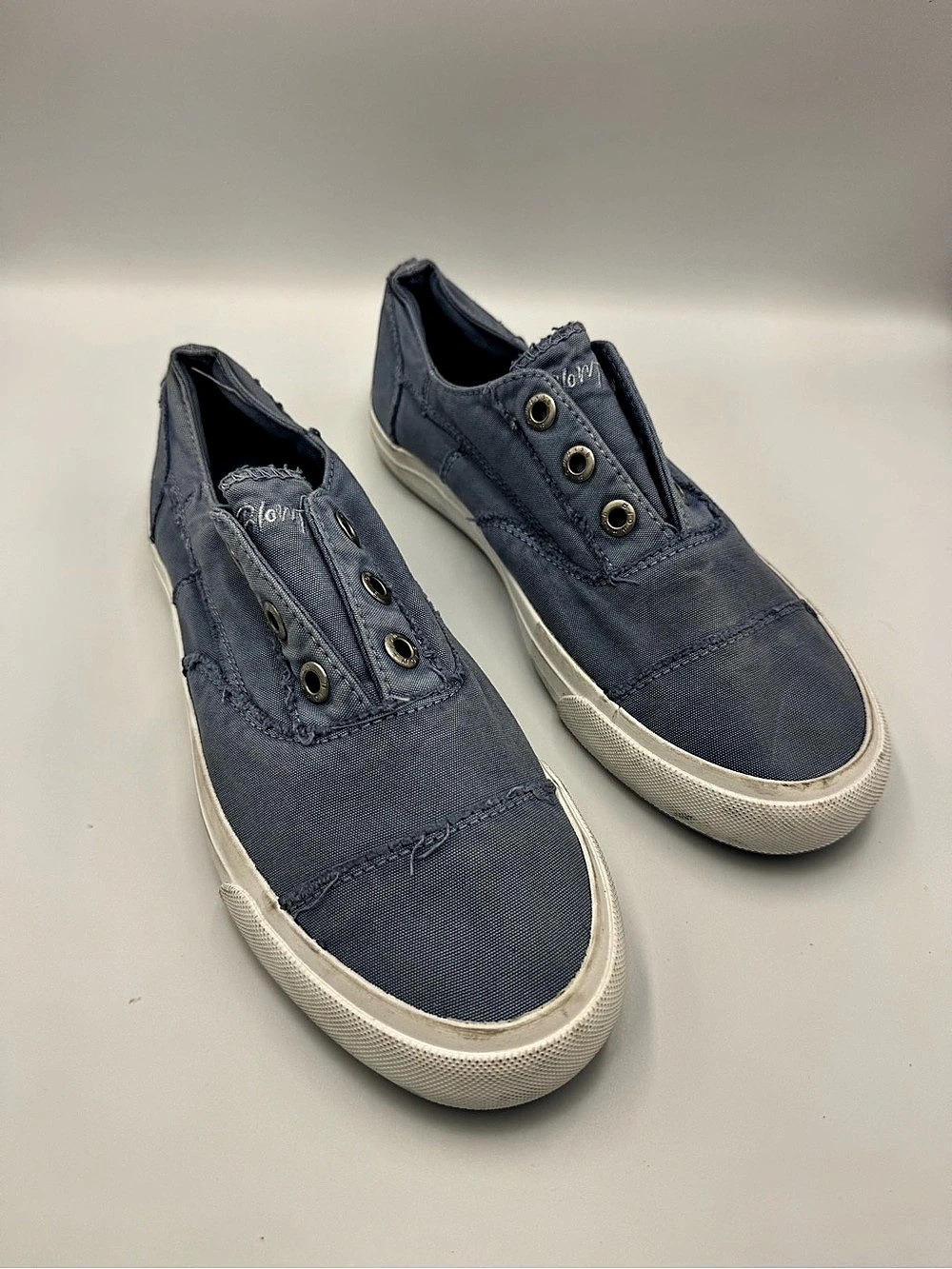 Blowfish Women's Canvas Slip-On Sneakers Blue US 9.5